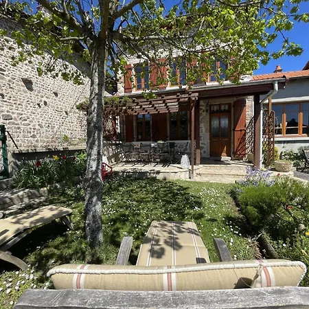 Spacieux Avec Jardin, Animaux Admis - Fr-1-489-568 Holiday home Laprugne